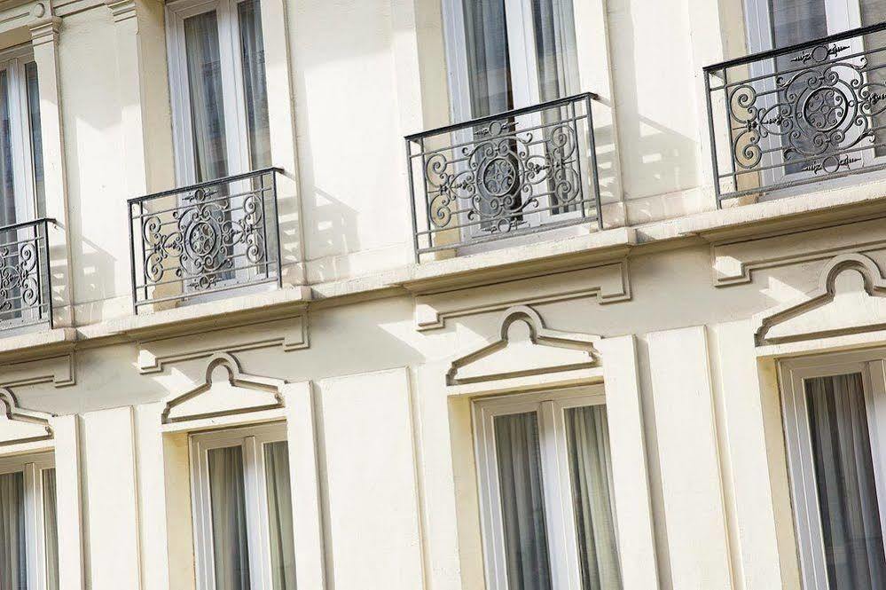 Hotel De La Cite Rougemont Paris Exterior photo